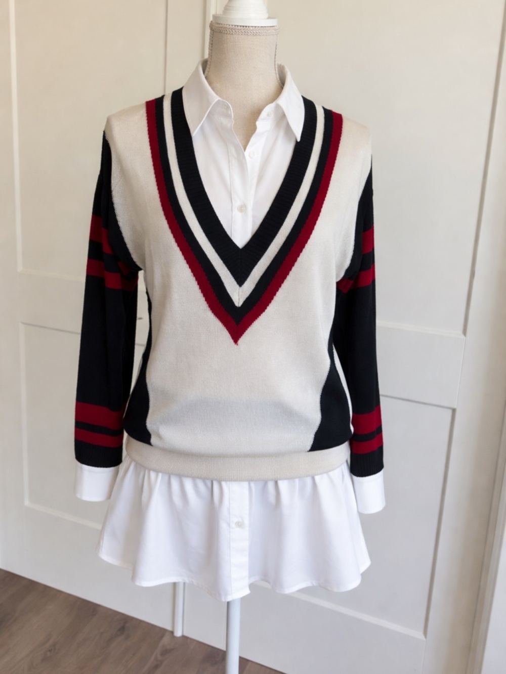 Nastygal Vintage Inspired Varsity V-Neck Sweater White Black Red Preppy Knit Top
